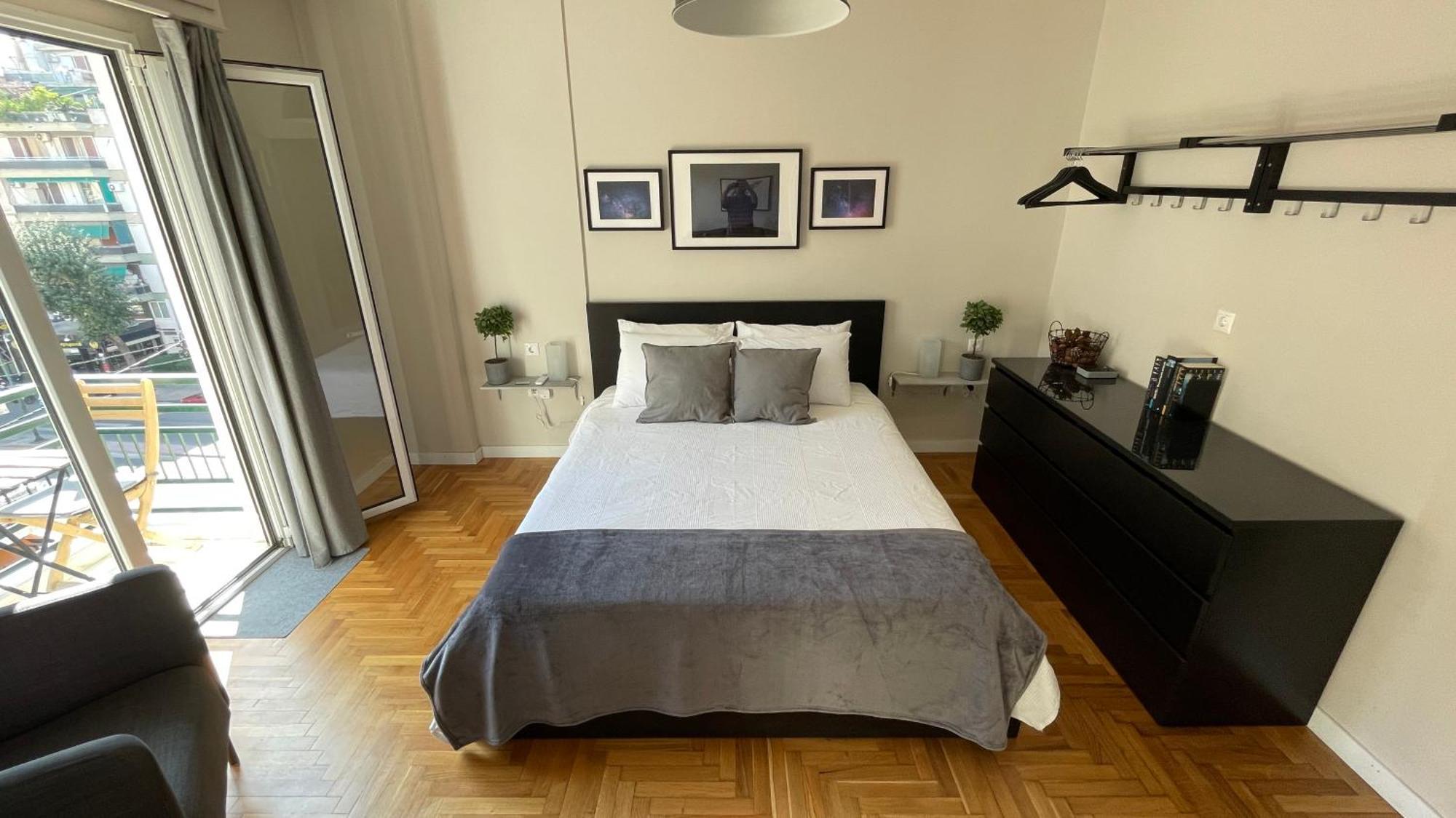 4 Newly Renovated Charming Apartments Steps From Panormou Metro Station Atina Oda fotoğraf