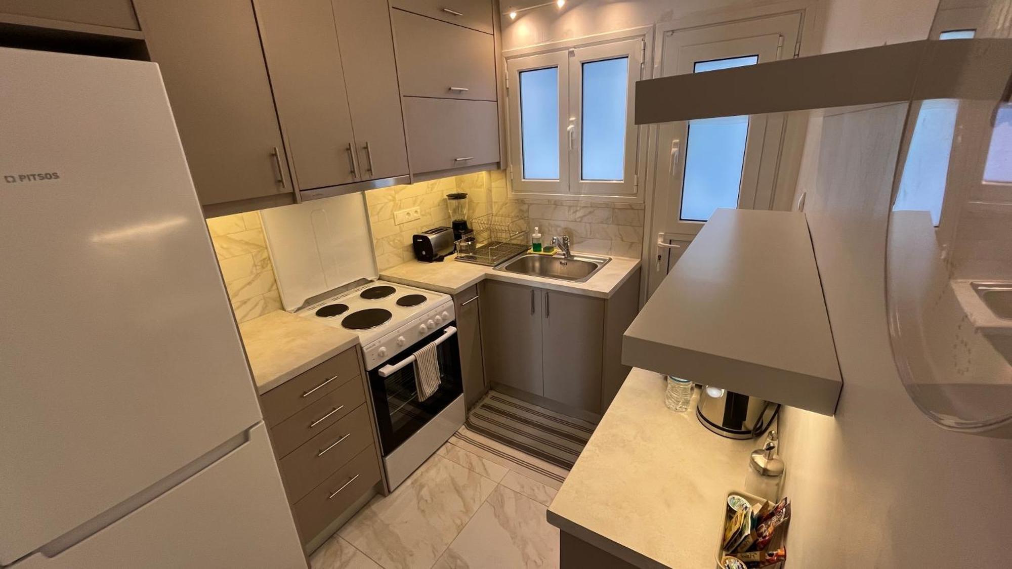 4 Newly Renovated Charming Apartments Steps From Panormou Metro Station Atina Oda fotoğraf