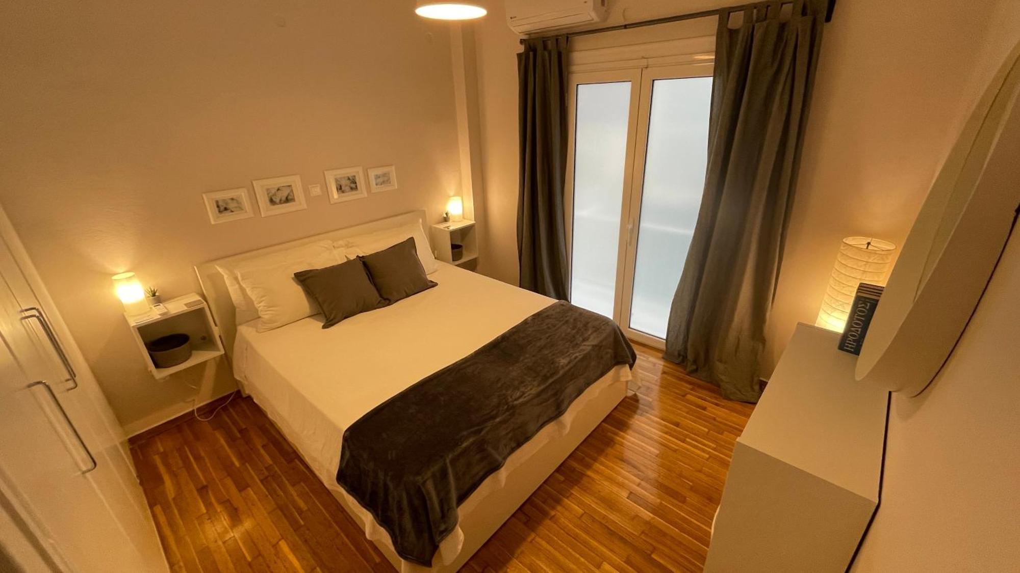4 Newly Renovated Charming Apartments Steps From Panormou Metro Station Atina Oda fotoğraf